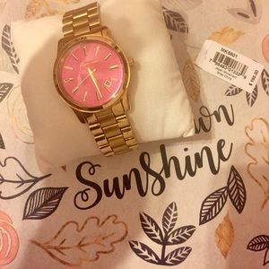 💕Michael Kors Gold Watch